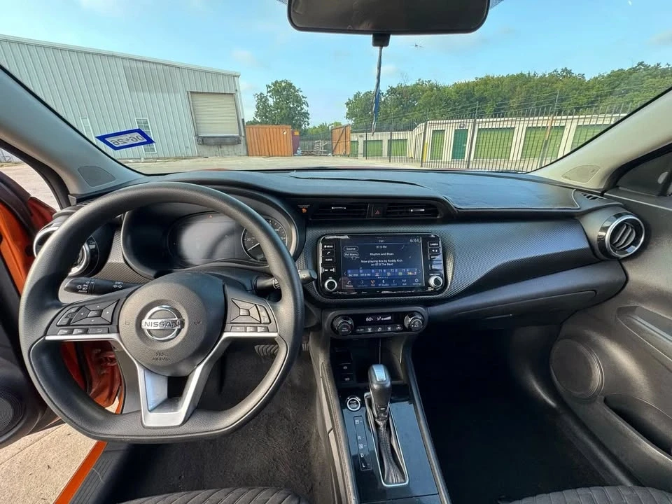 2021 Nissan Kicks - Image 4 of 11