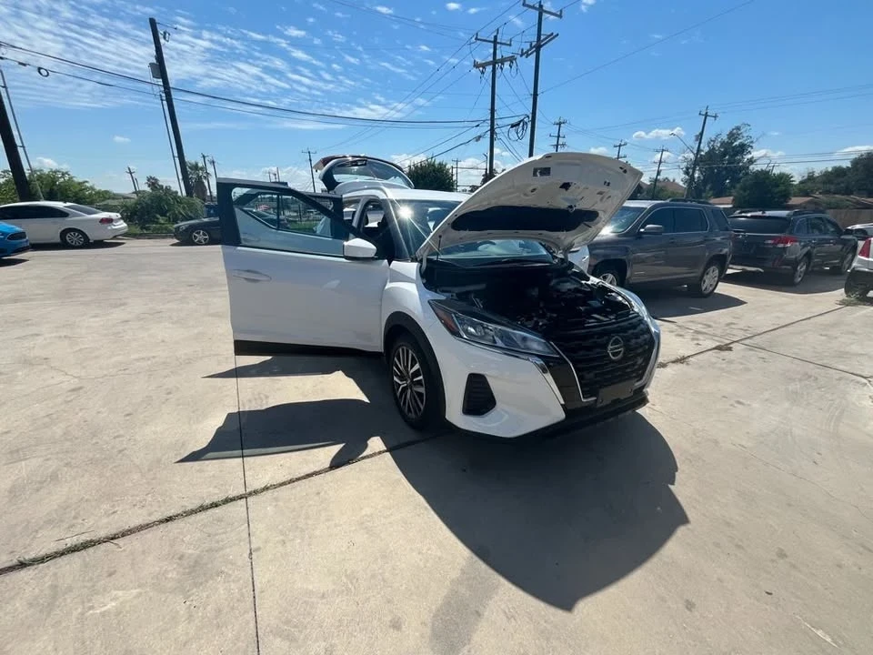 2021 Nissan Kicks - Image 18 of 18