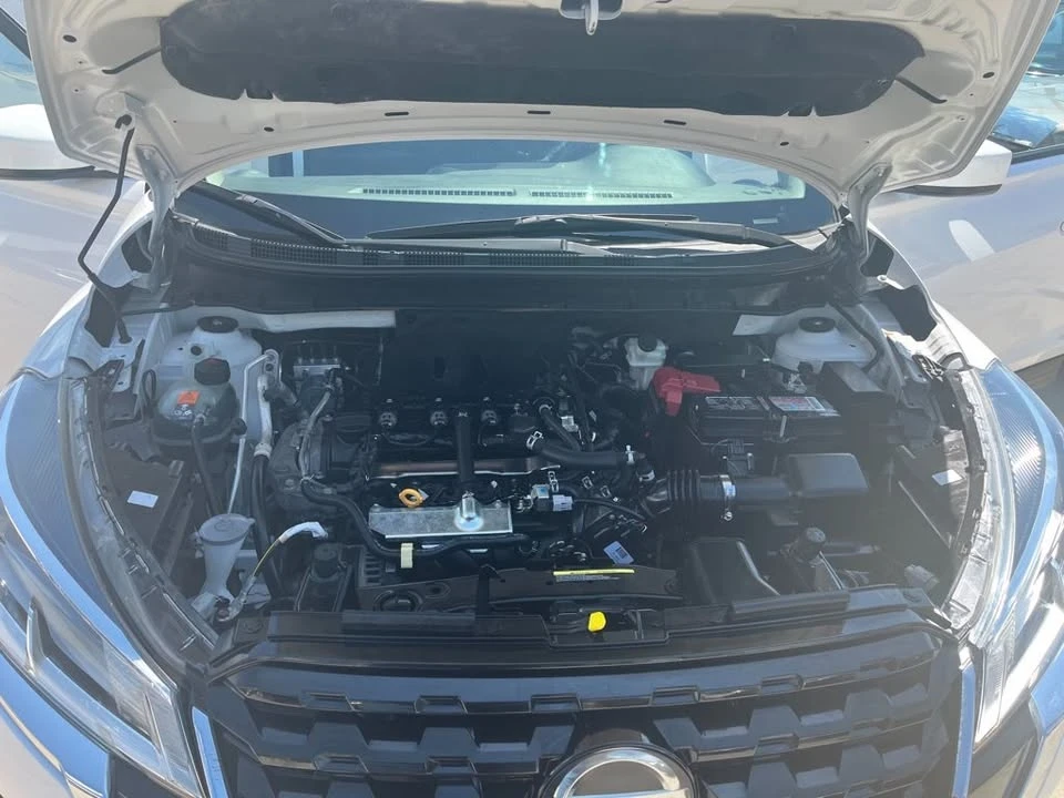 2021 Nissan Kicks - Image 16 of 18