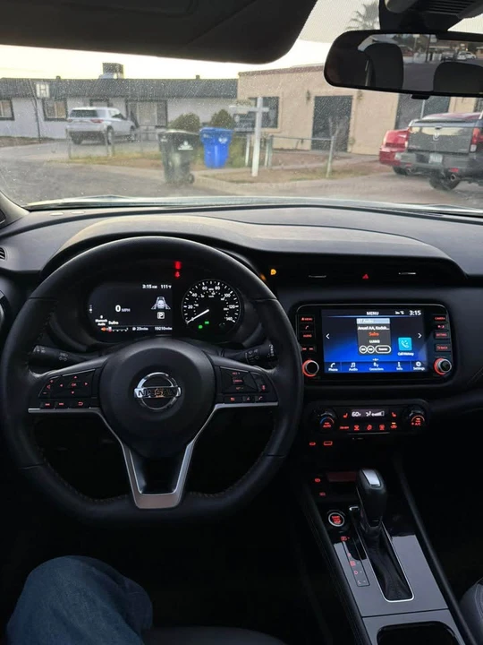 2021 Nissan Kicks - Image 5 of 10