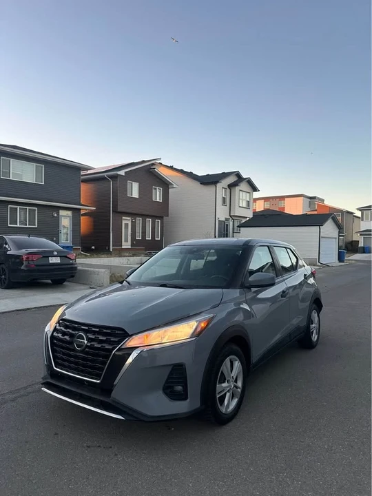 2021 Nissan Kicks - Image 2 of 11