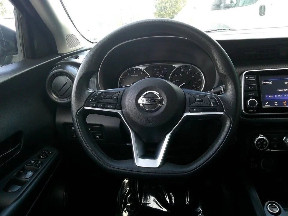 2021 Nissan Kicks - Image 18 of 19