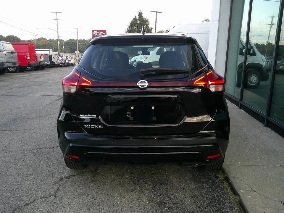 2021 Nissan Kicks - Image 6 of 19