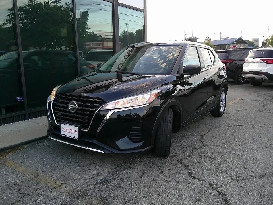 2021 Nissan Kicks - Image 2 of 19