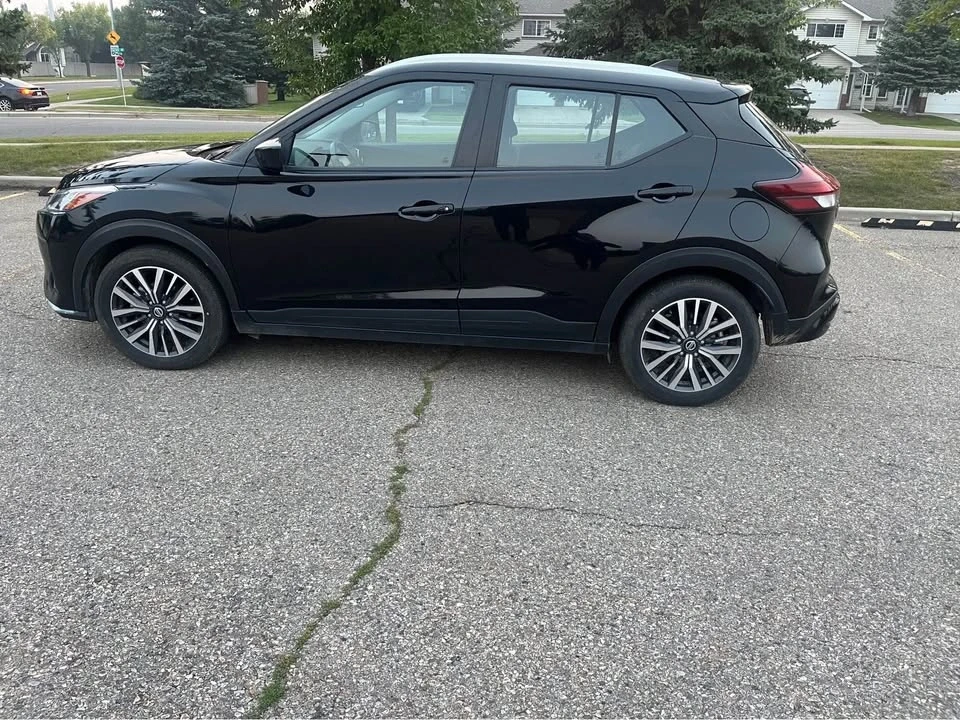 2021 Nissan Kicks - Image 5 of 13