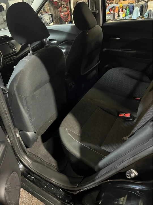 2021 Nissan Kicks - Image 10 of 14