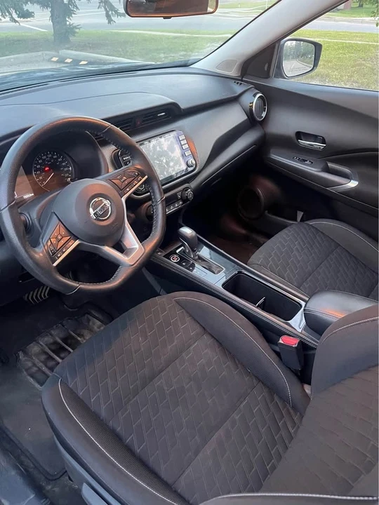 2021 Nissan Kicks - Image 8 of 13