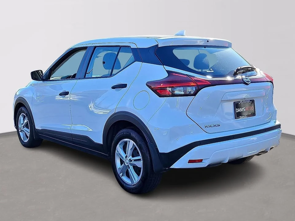 2021 Nissan Kicks - Image 4 of 19