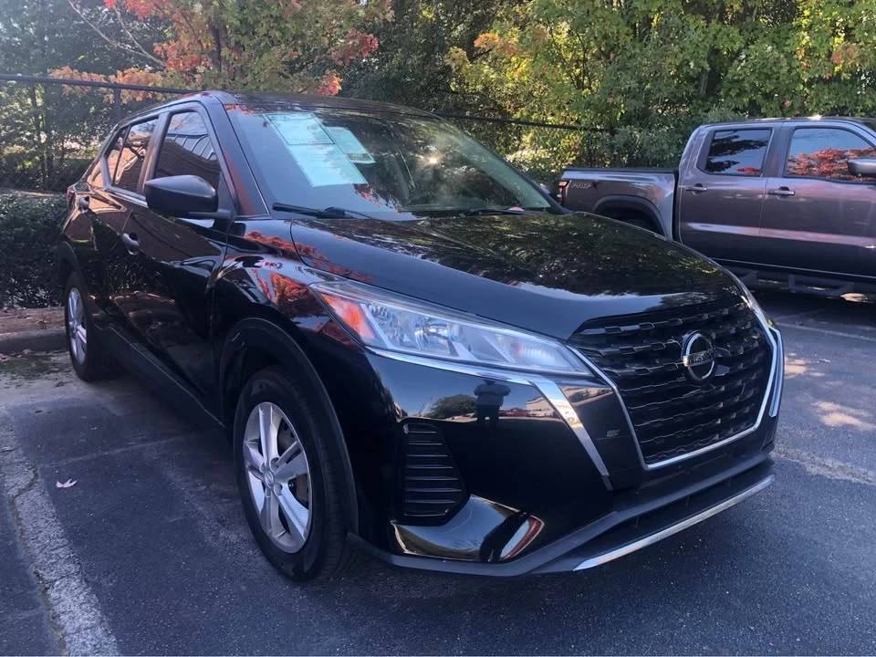 2021 Nissan Kicks - Image 2 of 14