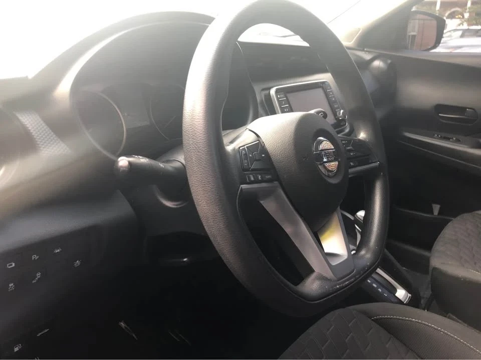 2021 Nissan Kicks - Image 5 of 14