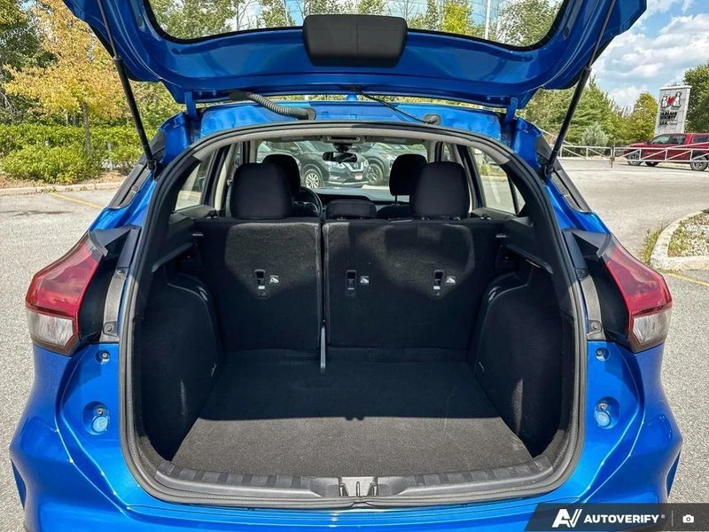 2021 Nissan Kicks - Image 16 of 20