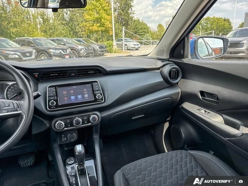 2021 Nissan Kicks - Image 11 of 20