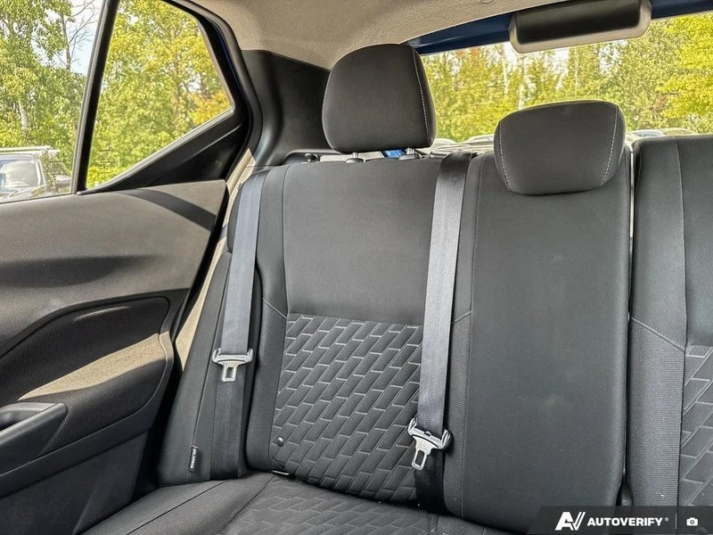 2021 Nissan Kicks - Image 12 of 20