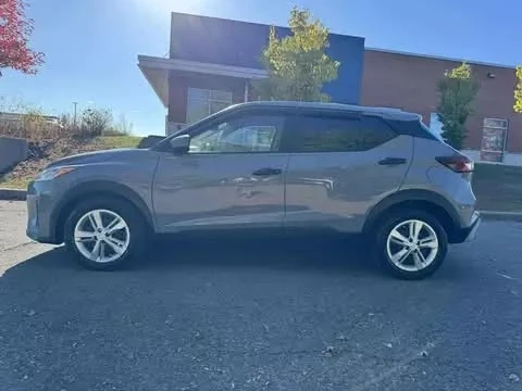 2021 Nissan Kicks - Image 6 of 11