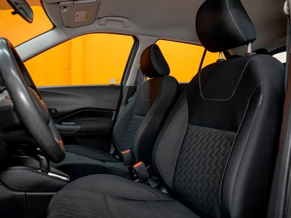 2021 Nissan Kicks - Image 11 of 20