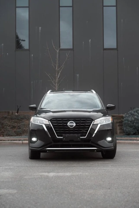 2021 Nissan Kicks - Image 3 of 11