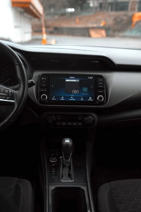 2021 Nissan Kicks - Image 10 of 11