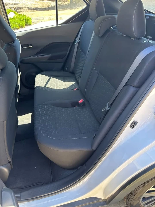 2021 Nissan Kicks - Image 17 of 19