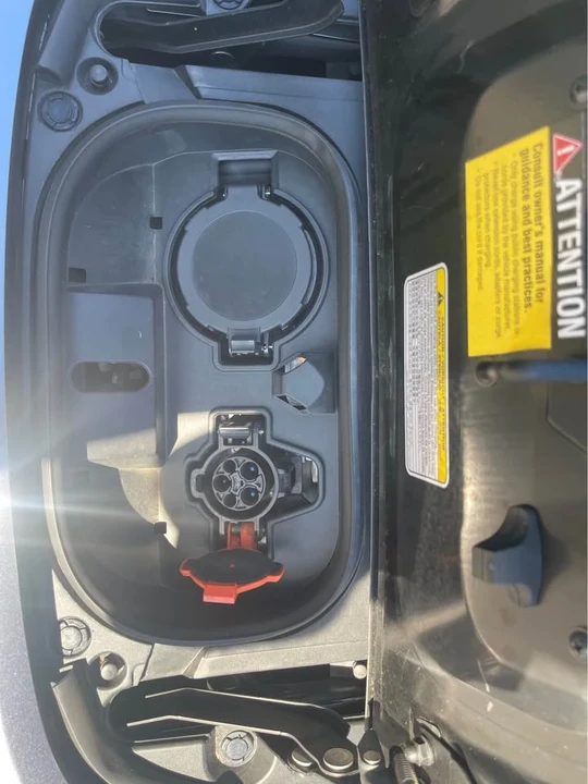 2021 Nissan Leaf - Image 6 of 10