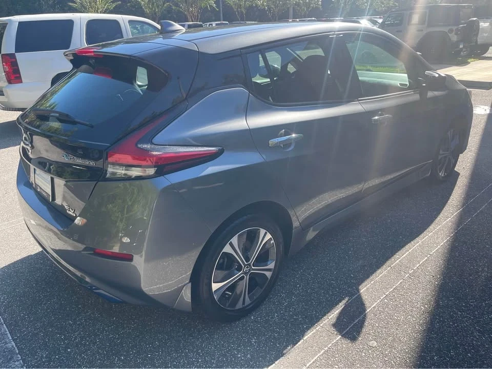 2021 Nissan Leaf - Image 4 of 10