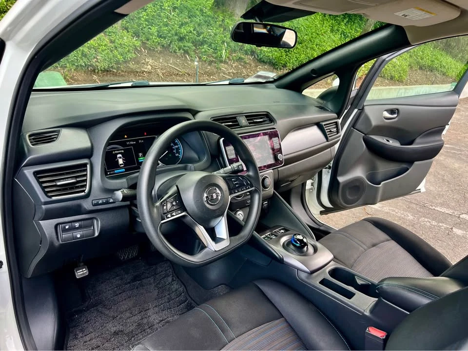 2021 Nissan Leaf - Image 9 of 20