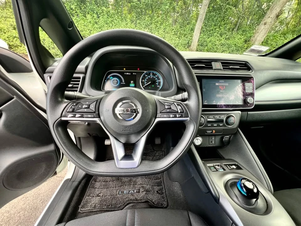2021 Nissan Leaf - Image 8 of 20