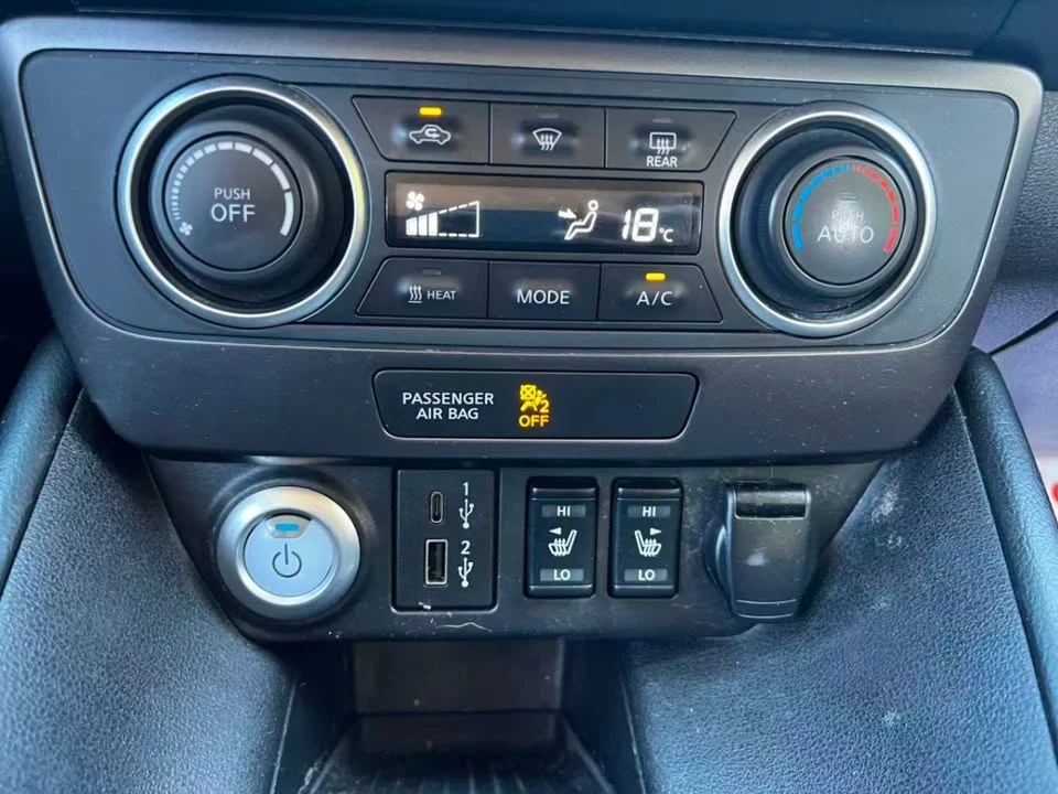 2021 Nissan Leaf - Image 13 of 20