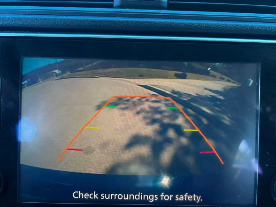 2021 Nissan Leaf - Image 12 of 20