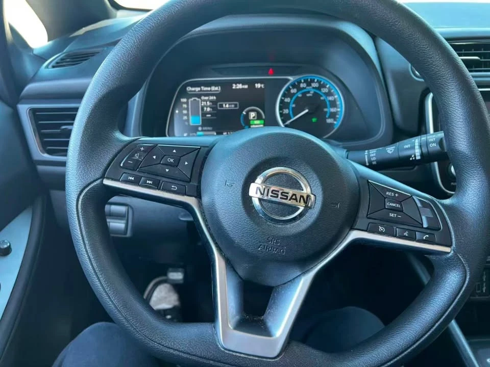 2021 Nissan Leaf - Image 10 of 20
