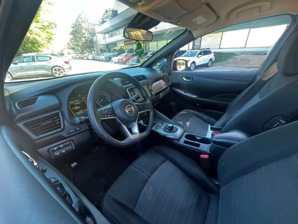 2021 Nissan Leaf - Image 17 of 20