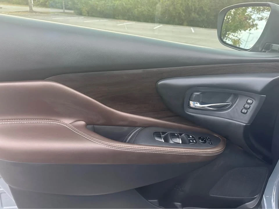 2021 Nissan Murano 3rd Gen - Image 15 of 16