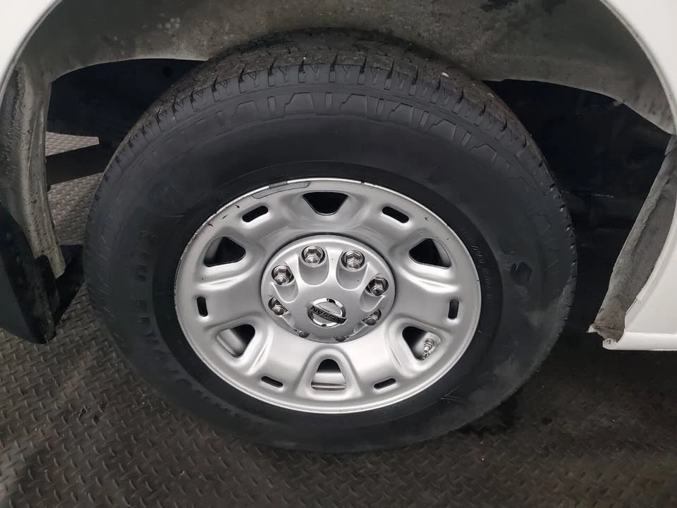 2021 Nissan NV - Image 16 of 19