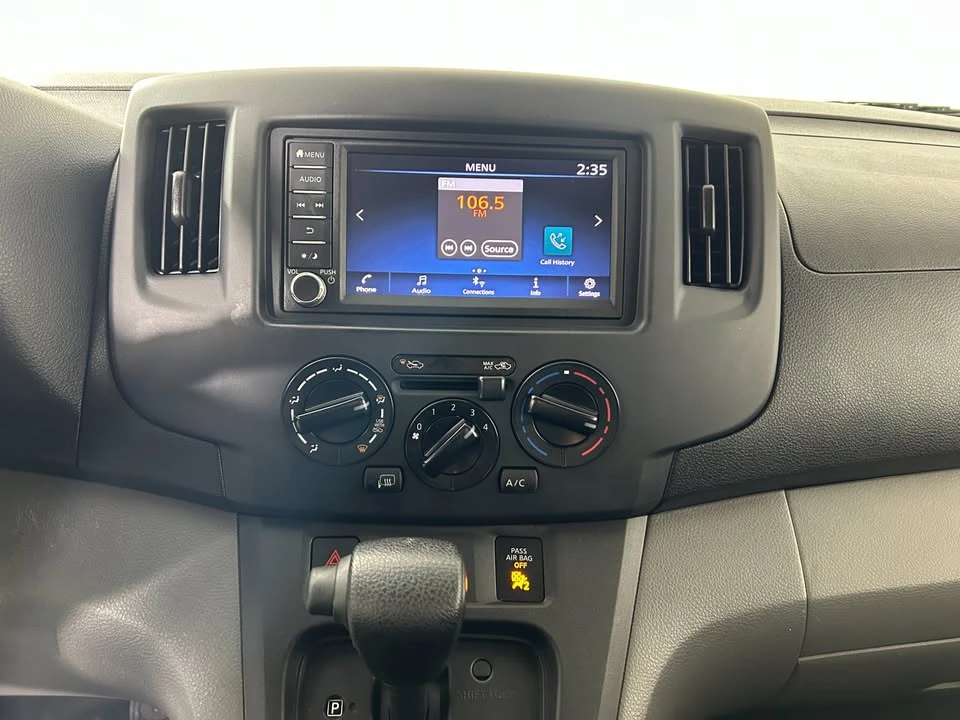 2021 Nissan NV - Image 18 of 20