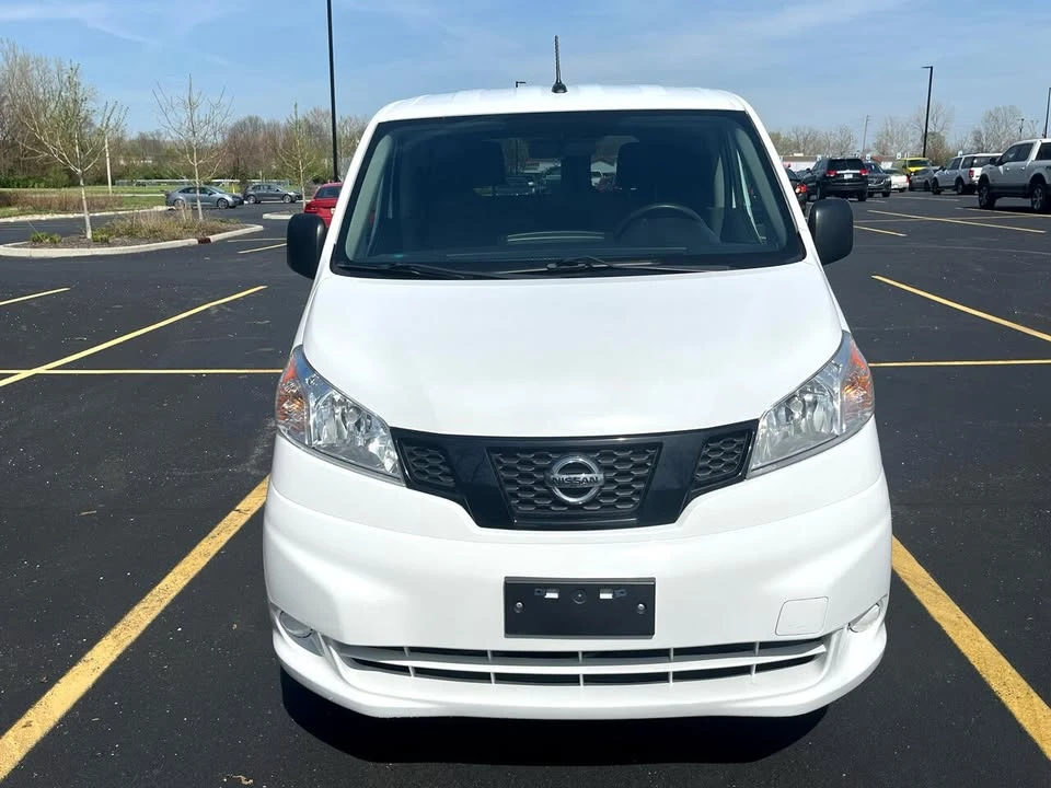 2021 Nissan NV - Image 8 of 19