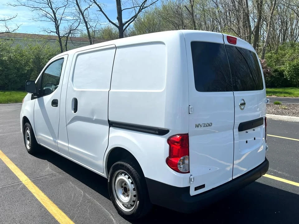 2021 Nissan NV - Image 3 of 19