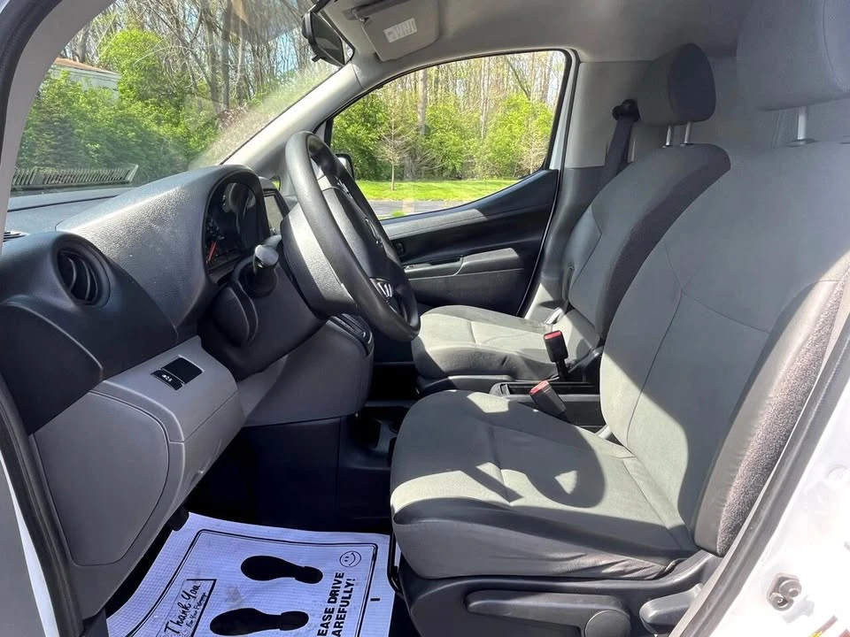 2021 Nissan NV - Image 15 of 19
