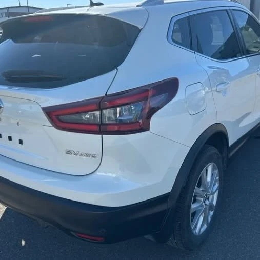 2021 Nissan Rogue - Image 2 of 7