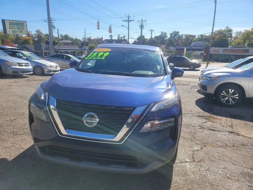 2021 Nissan Rogue - Image 3 of 12