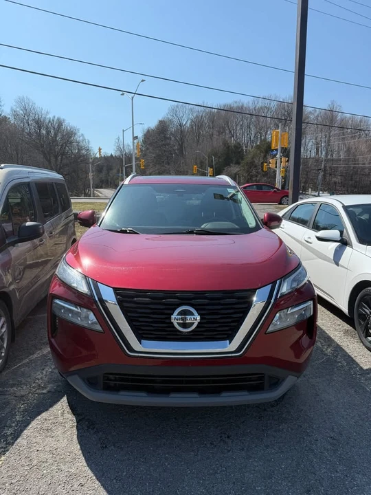 2021 Nissan Rogue - Image 2 of 6