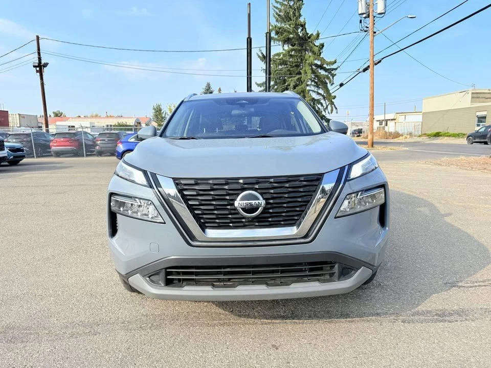 2021 Nissan Rogue - Image 13 of 16