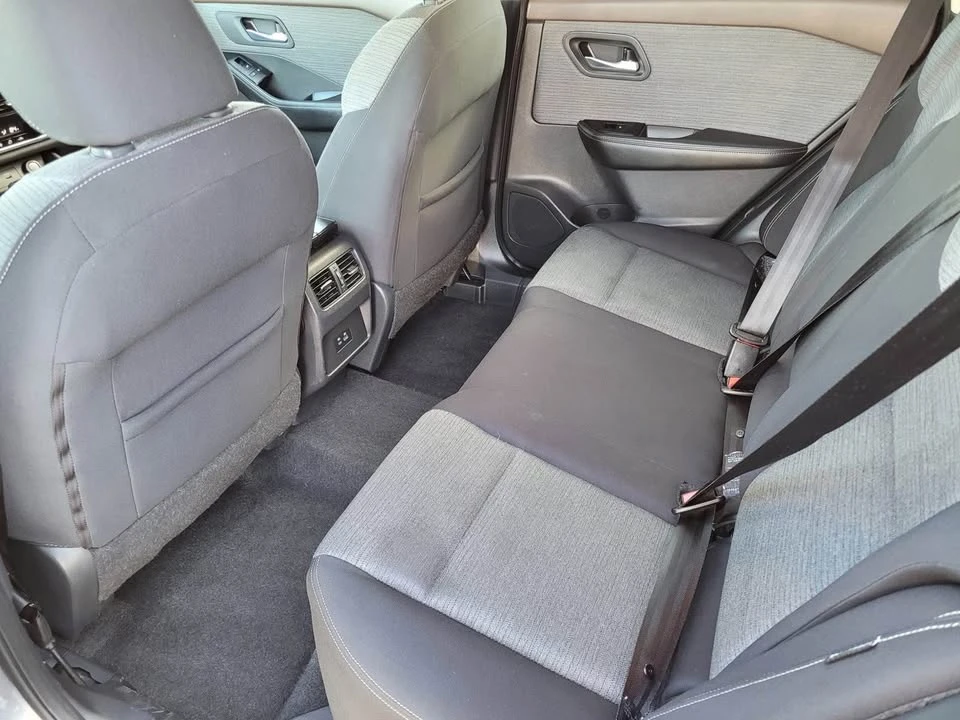 2021 Nissan Rogue - Image 6 of 11