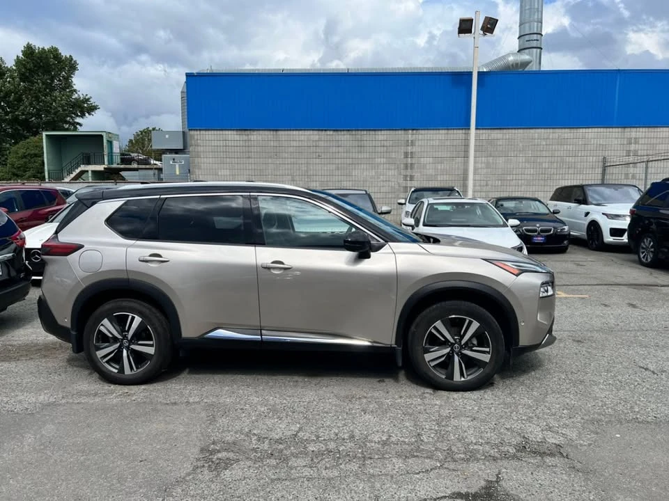 2021 Nissan Rogue - Image 4 of 17