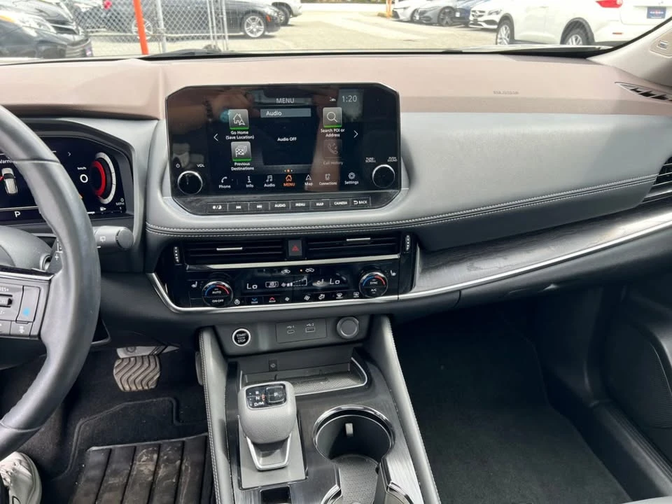 2021 Nissan Rogue - Image 14 of 17