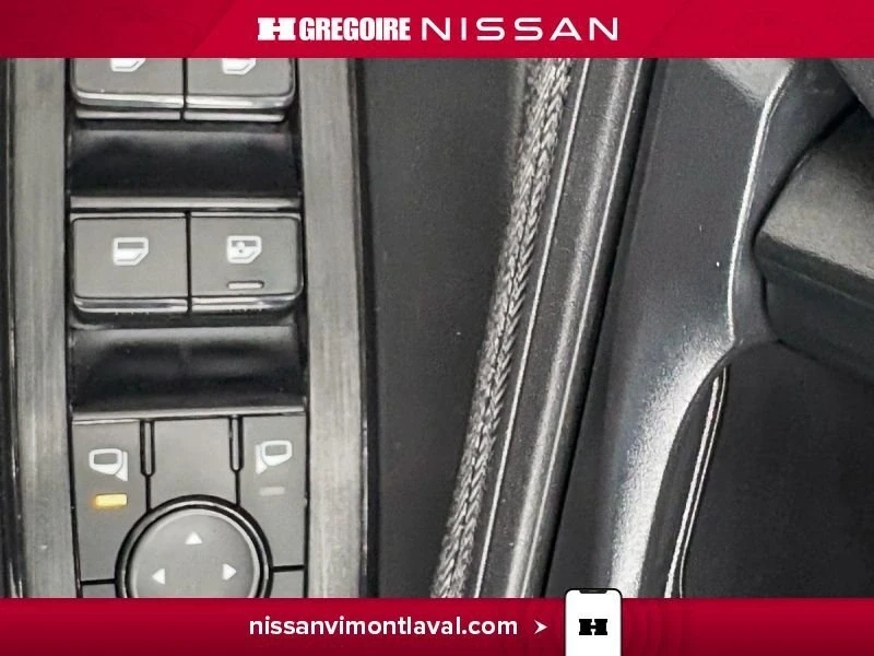 2021 Nissan Rogue - Image 17 of 18