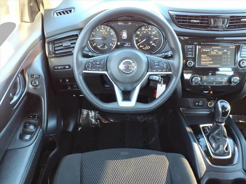 2021 Nissan Rogue - Image 10 of 11