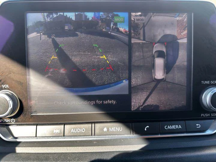 2021 Nissan Rogue - Image 16 of 16
