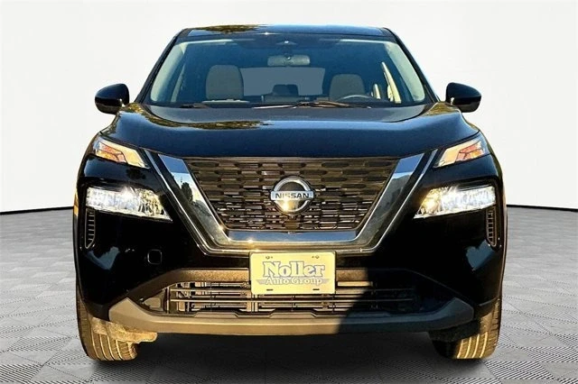 2021 Nissan Rogue - Image 3 of 20