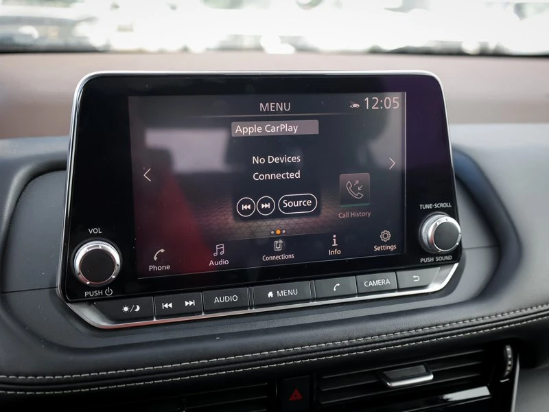 2021 Nissan Rogue - Image 18 of 20