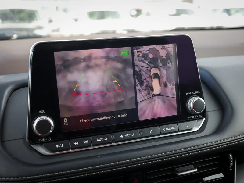 2021 Nissan Rogue - Image 19 of 20