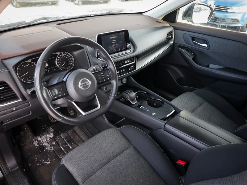 2021 Nissan Rogue - Image 11 of 20